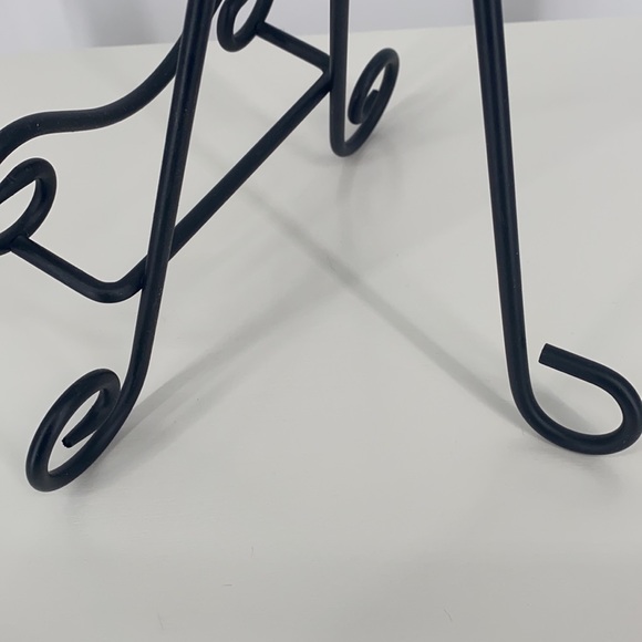 Studio Decor Black Iron Swirl Book/Photo/Art/Plate Easel Display - Picture 11 of 13